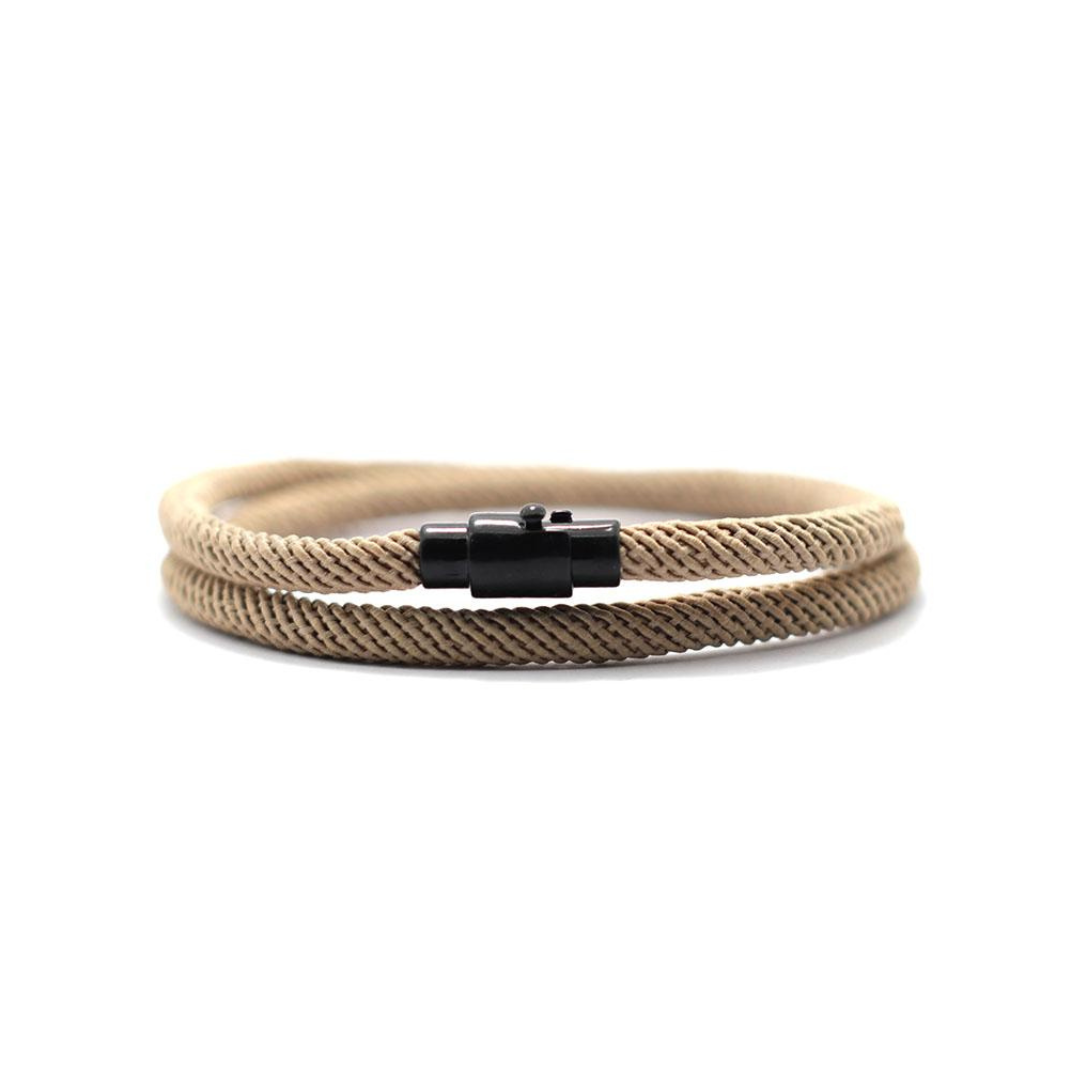 Doppellagiges Seilarmband