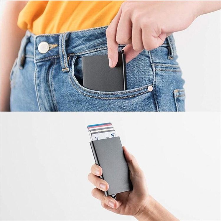 Porte-cartes de crédit ultra fin