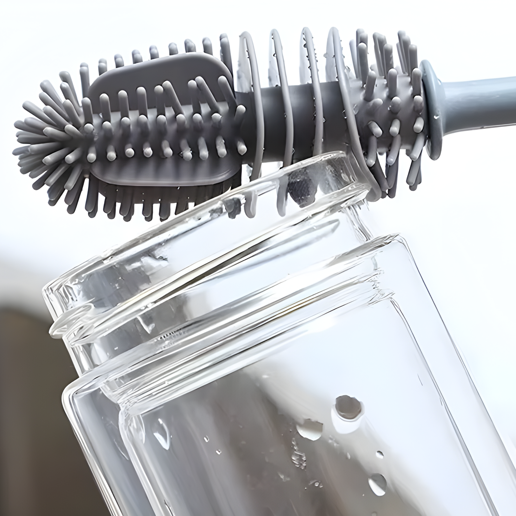 Brosse en silicone pour bouteilles et verres
